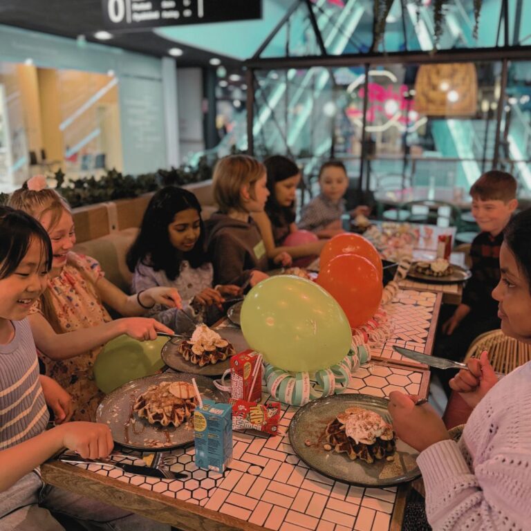 Makeilla vohveleilla 14,90 € / lapsi