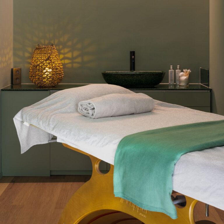 Millainen hoito intialainen päähieronta on?