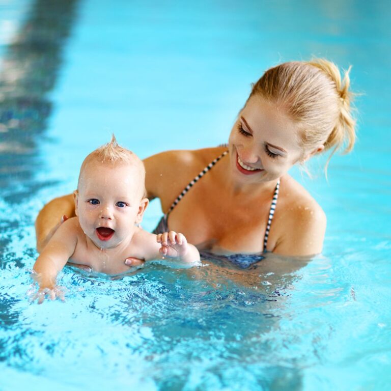 Vauvauintia Vantaalla